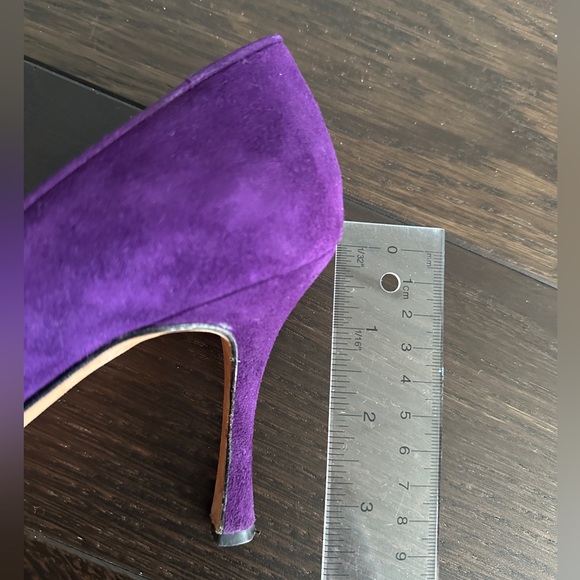 Manolo Blahnik BB Suede Pointed-Toe (EU 39) - Picture 10 of 11